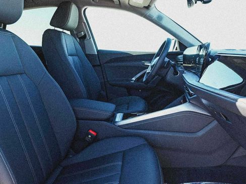 New 2025 Audi Q5 Premium Plus image 18