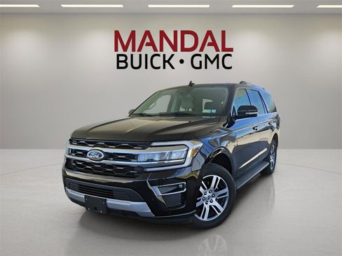 Used 2024 Ford Expedition Limited image 1