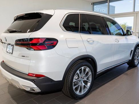 Used 2026 BMW X5 xDrive40i w/ Premium Package AWD/4WD image 5