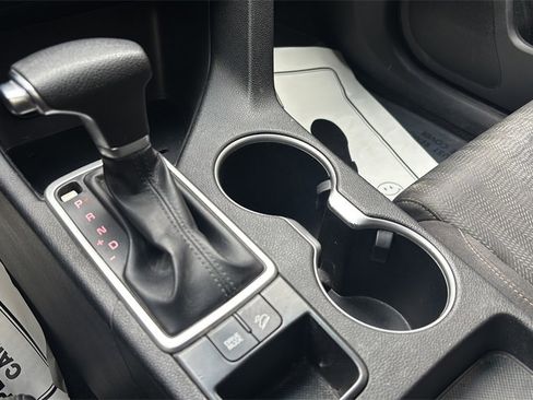 Used 2021 Kia Sportage LX image 23