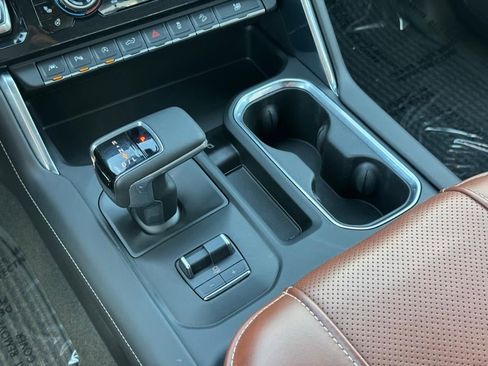 Certified 2024 GMC Sierra 1500 Denali Ultimate image 13