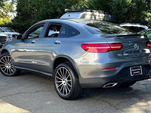 Used 2019 Mercedes-Benz GLC 300 4MATIC Coupe image 10