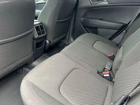 Used 2024 Kia Sportage LX image 13