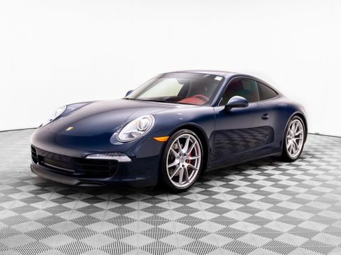 Used 2015 Porsche 911 Carrera 4S AWD/4WD image 1