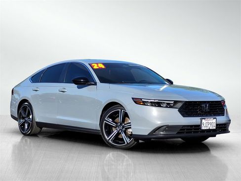 Used 2024 Honda Accord Sport image 1