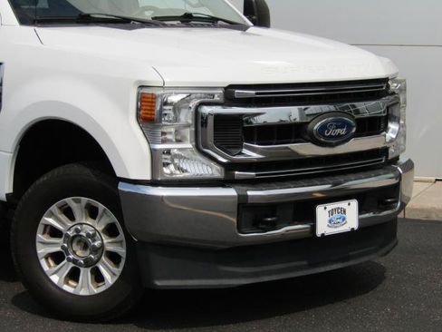 Certified 2021 Ford F250 XL w/ STX Appearance Package AWD/4WD image 2