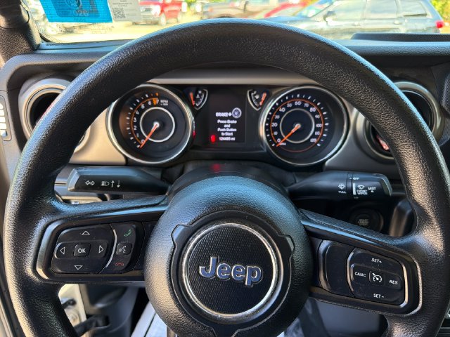 Used 2020 Jeep Gladiator Sport w/ Trailer Tow Package AWD/4WD image 16