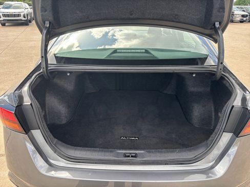 Used 2024 Nissan Altima 2.5 S image 30