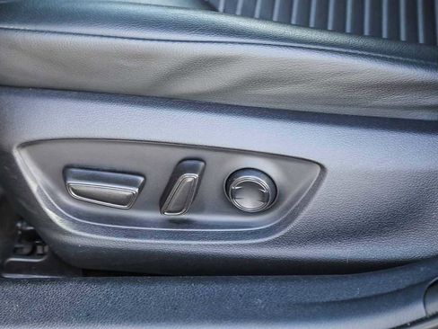 Certified 2023 Toyota Camry SE image 20