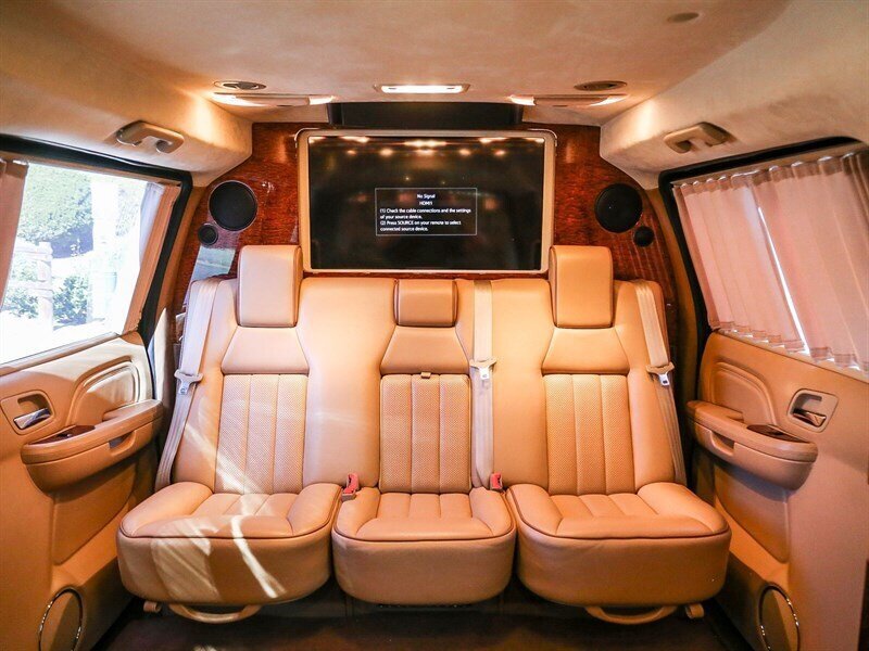 Used 2014 Cadillac Escalade ESV Premium AWD/4WD image 21