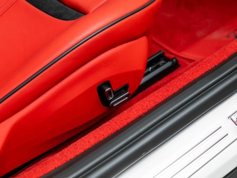 Certified 2022 Ferrari Roma image 43