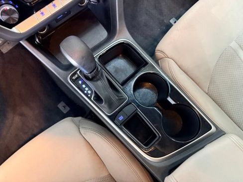 Used 2019 Hyundai Sonata SE FWD image 32