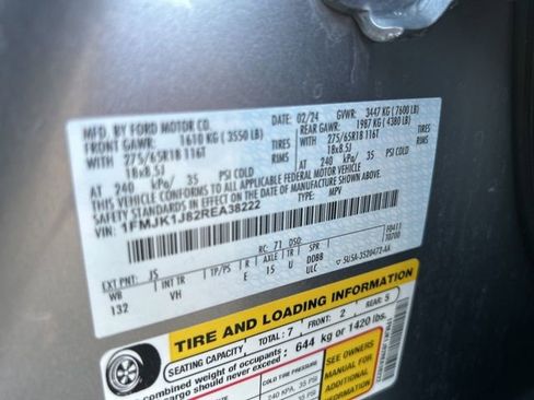 Used 2024 Ford Expedition Max XLT image 35