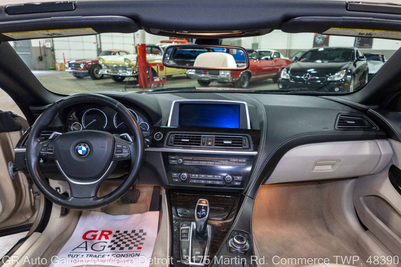 Used 2012 BMW 650i Convertible RWD image 17