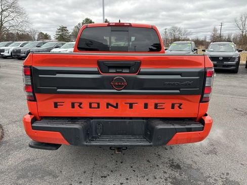 Certified 2025 Nissan Frontier PRO-4X w/ Black Accent Package image 7