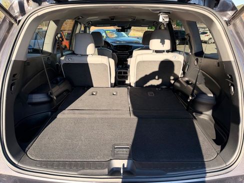 Used 2021 Honda Pilot Touring image 25