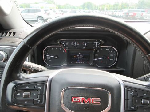 Used 2020 GMC Sierra 1500 SLT w/ SLT Premium Plus Package AWD/4WD image 34
