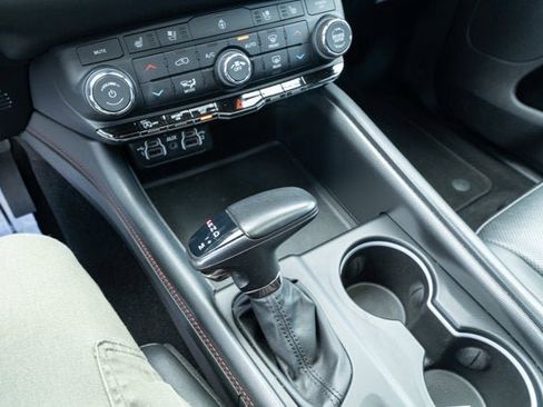 Certified 2024 Dodge Durango GT AWD/4WD image 19
