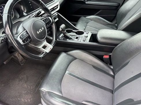 Used 2022 Kia K5 GT-Line image 11