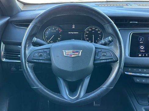 Used 2019 Cadillac XT4 Sport image 12