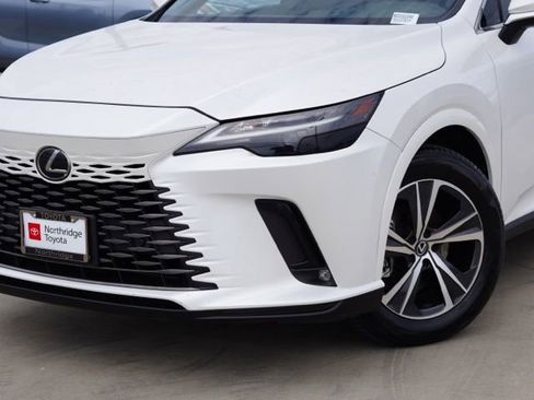 Used 2024 Lexus RX 350 FWD w/ Technology Package image 4