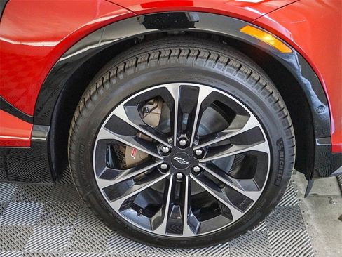 New 2026 Chevrolet Blazer EV SS image 11