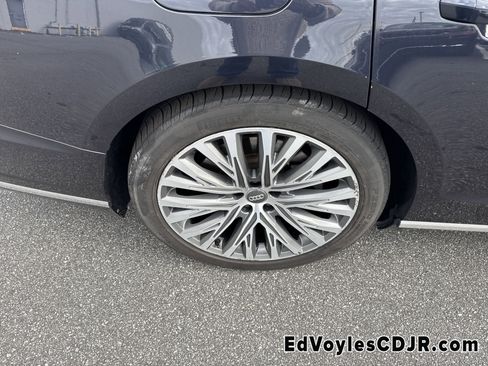 Used 2019 Audi A8 L 3.0T image 22