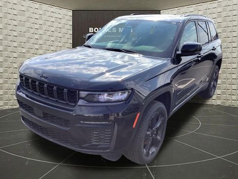 New 2026 Jeep Grand Cherokee Limited image 4