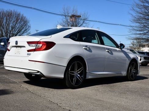 Used 2022 Honda Accord Touring image 7