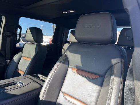 Used 2022 GMC Sierra 1500 AT4 w/ AT4 Premium Package image 14