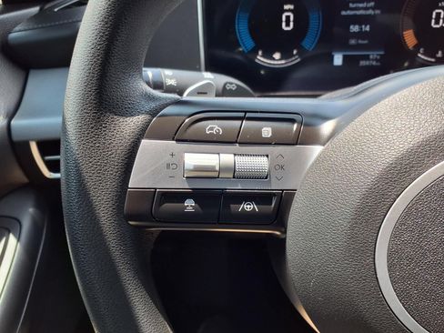 Used 2025 Hyundai Sonata SEL FWD image 16