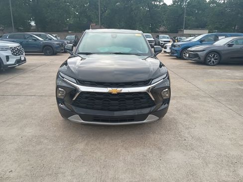 Used 2025 Chevrolet Blazer LT FWD image 5
