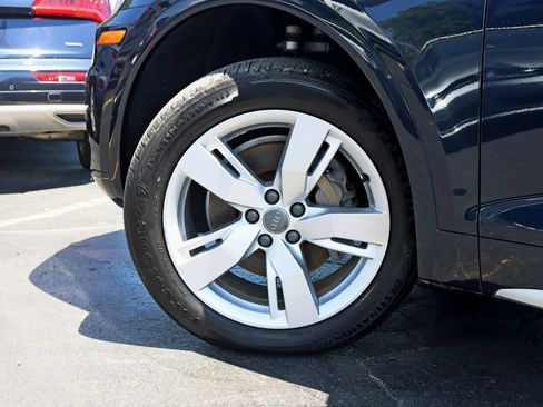 Used 2018 Audi Q5 2.0T Premium Plus w/ Premium Plus Package AWD/4WD image 15