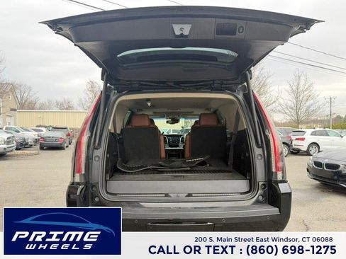 Used 2016 Cadillac Escalade Luxury image 15