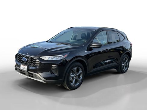 Certified 2025 Ford Escape ST-Line w/ Equipment Group 301A image 1