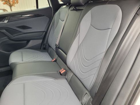 New 2026 Volkswagen Tiguan SE R-Line FWD image 11