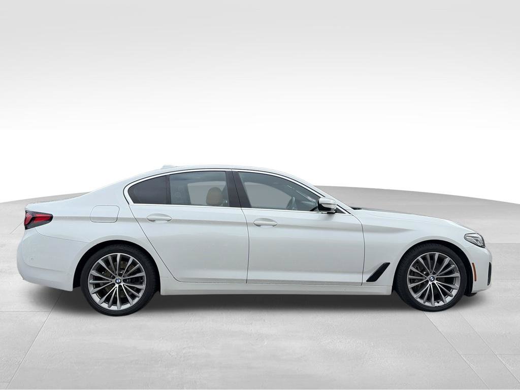 Used 2022 BMW 540i xDrive AWD/4WD image 2