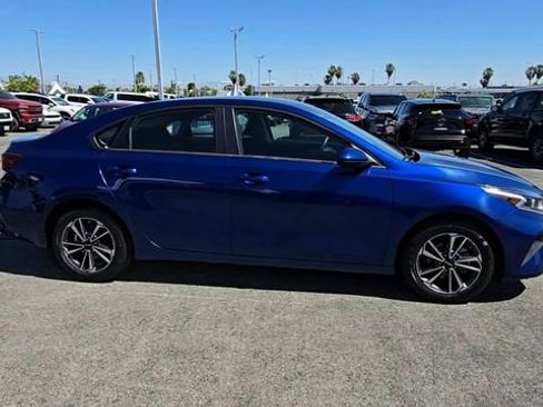 Used 2024 Kia Forte LXS FWD image 9
