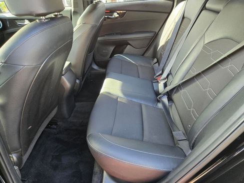 Certified 2021 Kia Forte GT-Line image 9