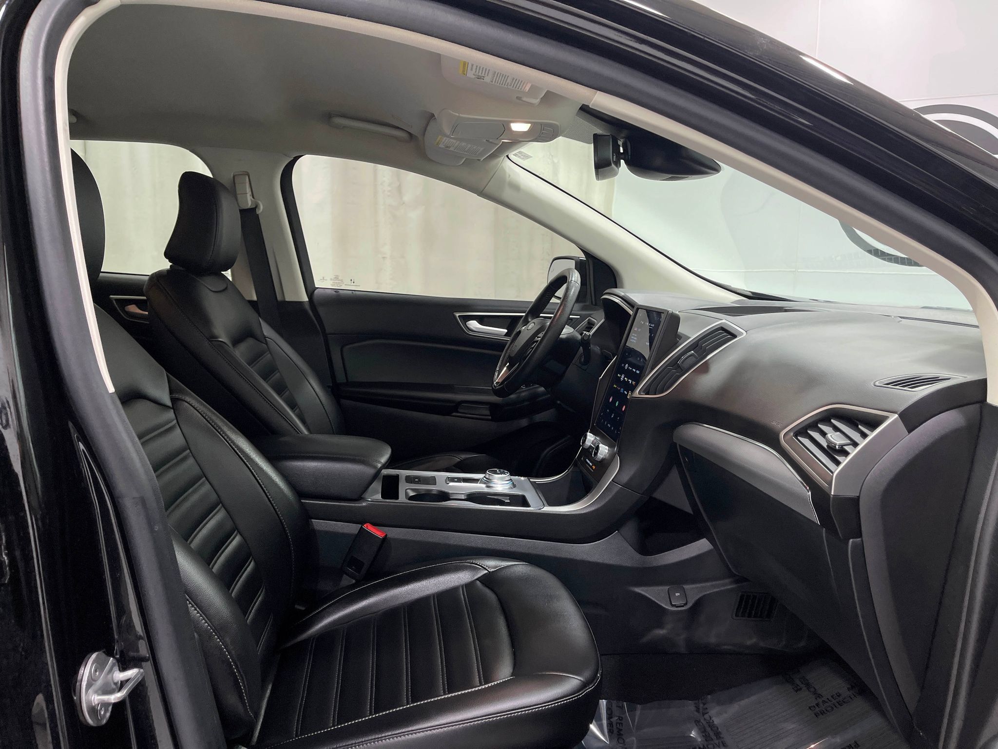 Used 2021 Ford Edge SEL w/ Convenience Package AWD/4WD image 30