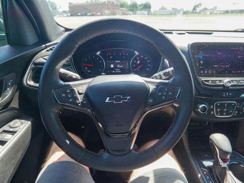 Used 2023 Chevrolet Equinox RS AWD/4WD image 23
