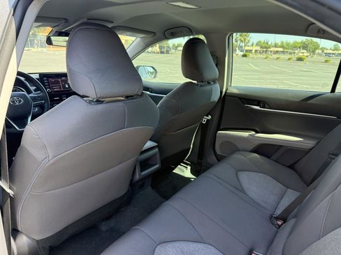 Used 2022 Toyota Camry LE FWD image 22