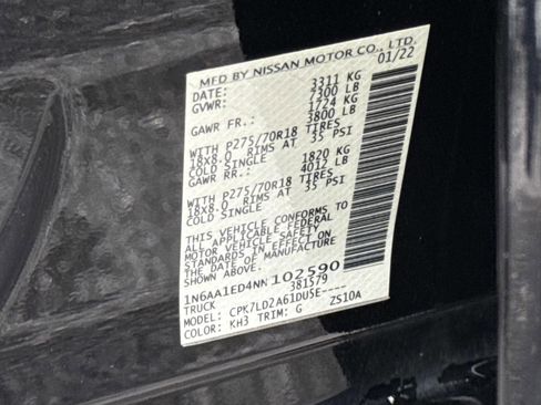 Used 2022 Nissan Titan PRO-4X w/ Pro-4x Utility Package image 30