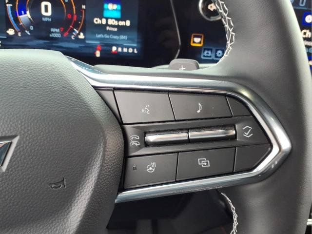 Used 2026 Chevrolet Traverse Z71 w/ Driver Confidence Package AWD/4WD image 16