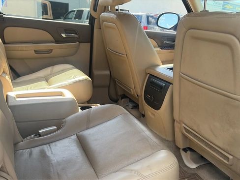 Used 2013 Chevrolet Tahoe LTZ AWD/4WD image 41