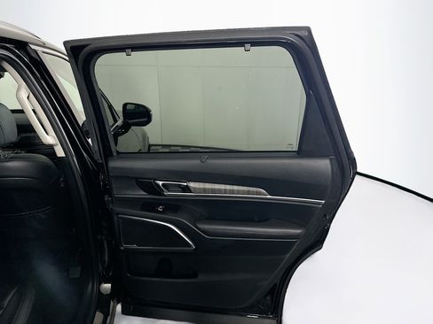 Used 2024 Kia Telluride SX AWD/4WD image 32