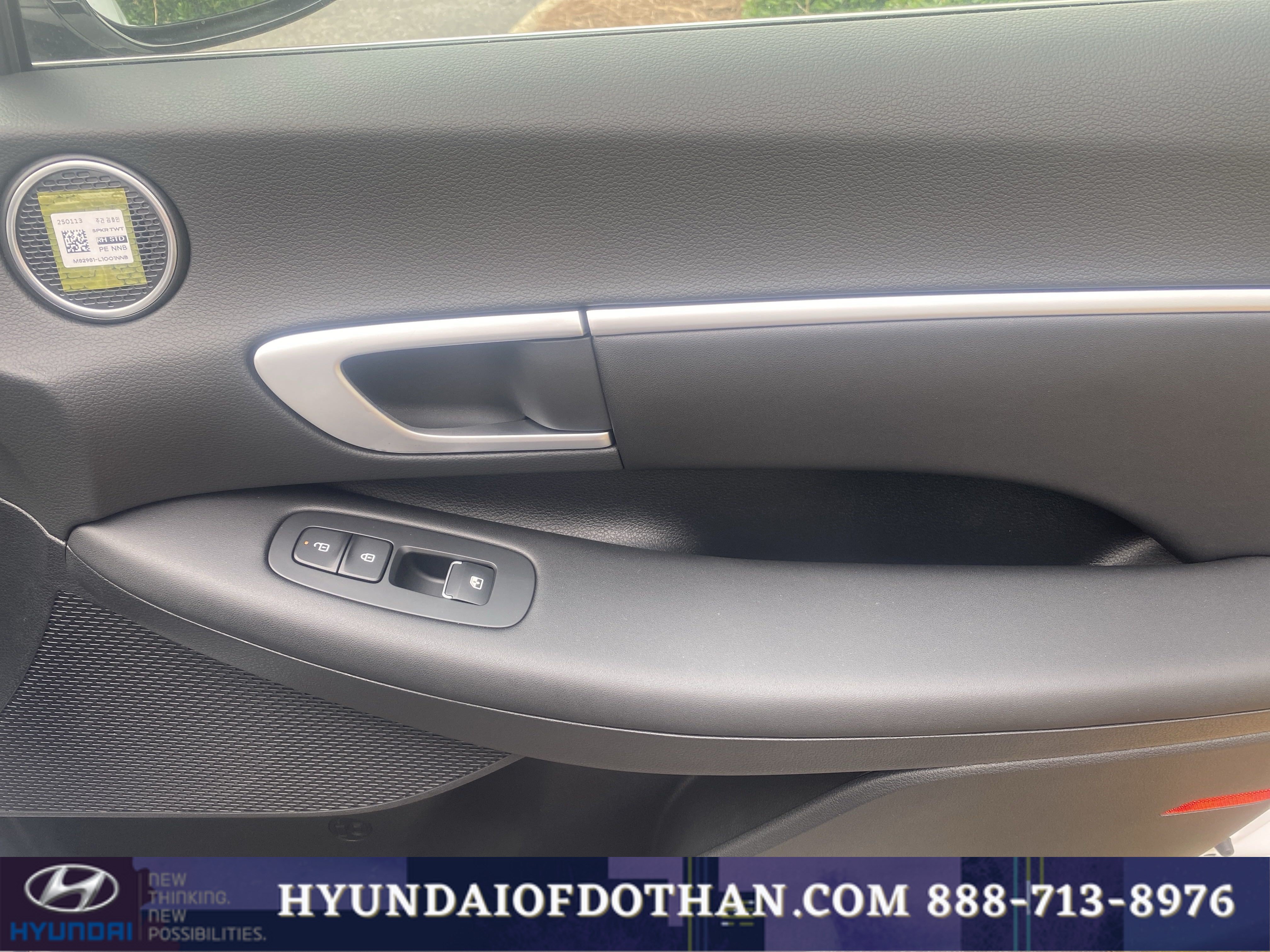 Certified 2025 Hyundai Sonata SEL FWD image 18