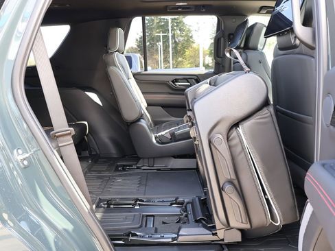 New 2026 GMC Yukon AT4 Ultimate AWD/4WD image 44