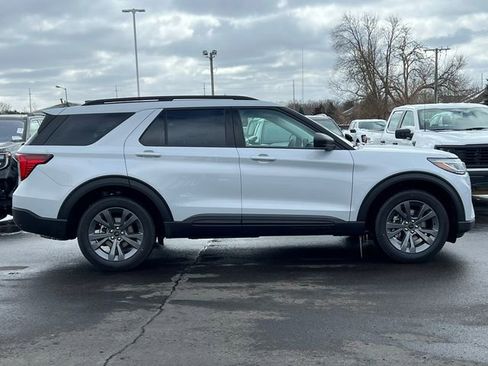 New 2026 Ford Explorer Active w/ Active Comfort Package AWD/4WD image 46