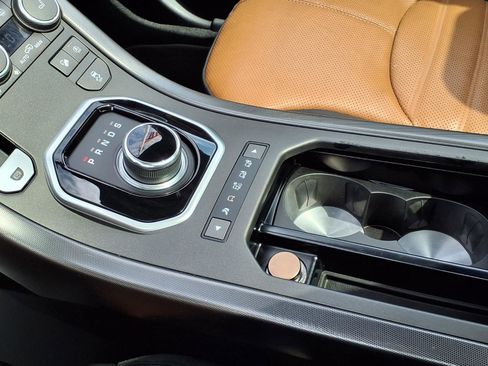 Used 2018 Land Rover Range Rover Evoque HSE Dynamic AWD/4WD image 6